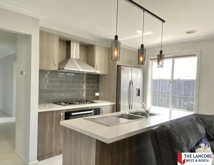 Fifth view of Homely house listing, 2 Drop Walk, Wyndham Vale VIC 3024