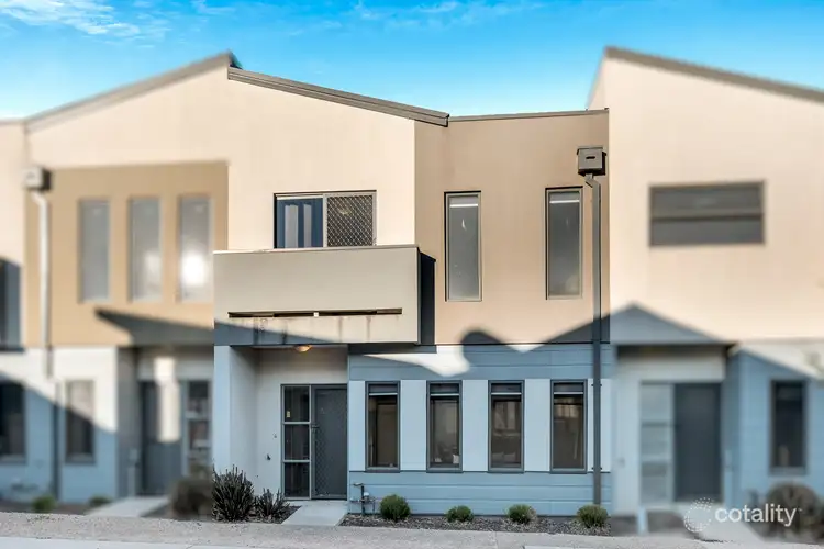 48/20 Hyde Park Avenue, Craigieburn VIC 3064