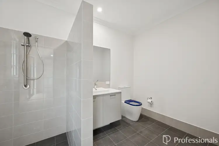 Fifth view of Homely house listing, 4 Blueberry Loop, Byford WA 6122