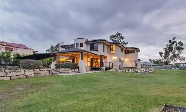 6 Tuxedo Junction Drive