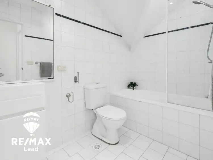 Sixth view of Homely apartment listing, 2/5-17 Pacific Highway, Roseville NSW 2069