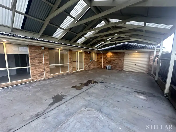 Second view of Homely house listing, 7 Nyarrin Place, Cranbourne West VIC 3977