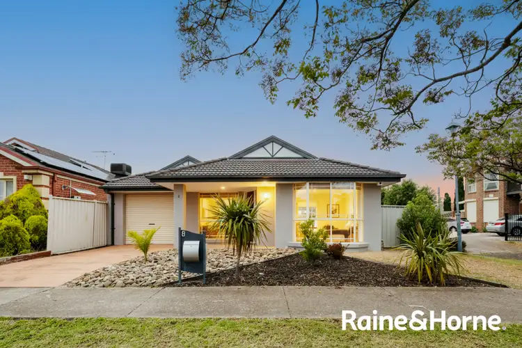 Second view of Homely house listing, 3 Cobblestone Green, Caroline Springs VIC 3023