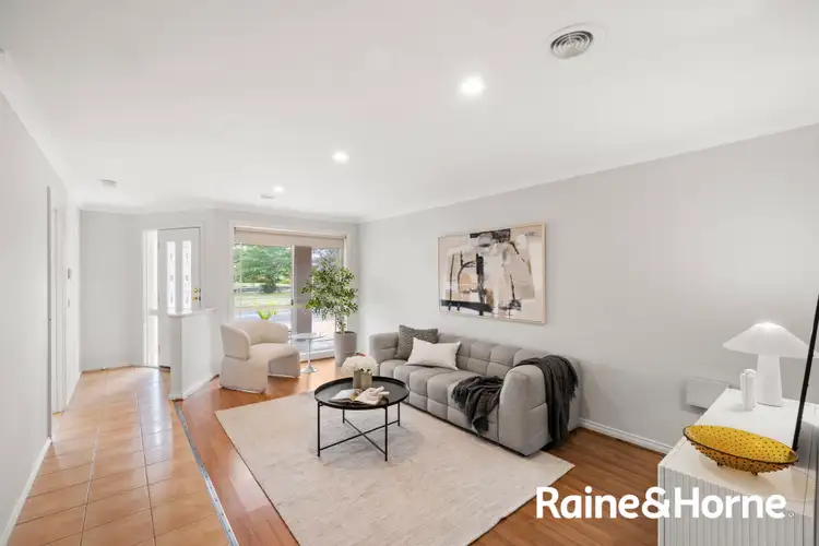 Fifth view of Homely house listing, 3 Cobblestone Green, Caroline Springs VIC 3023