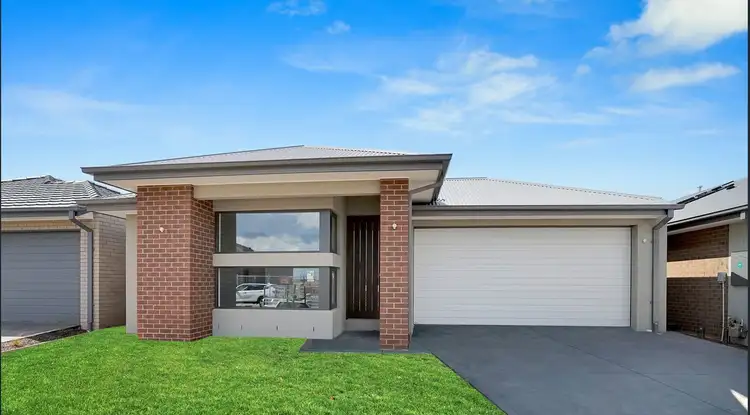 6 Clovertree Street, Tarneit VIC 3029