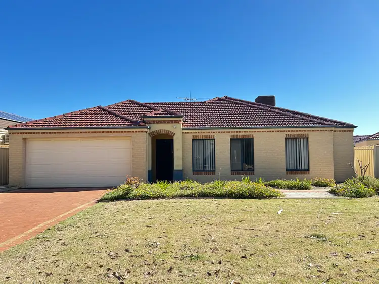 16 Sarah Close, Canning Vale WA 6155