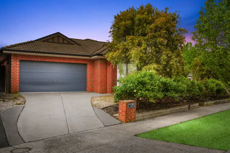 9 Eades Way, Craigieburn VIC 3064