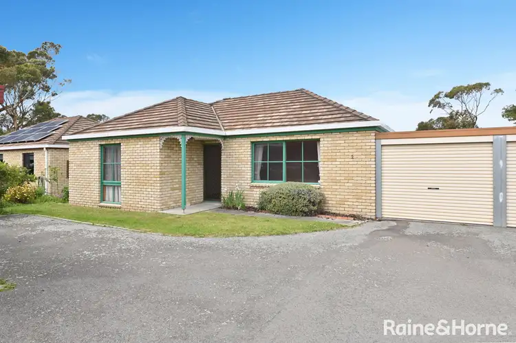 2/9-13 Luttrell Avenue, Bellerive TAS 7018