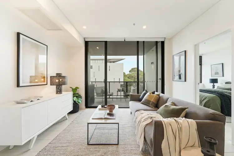 6 Victoria Park Parade