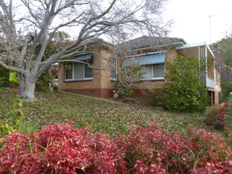 597 Whinray Crescent, East Albury NSW 2640