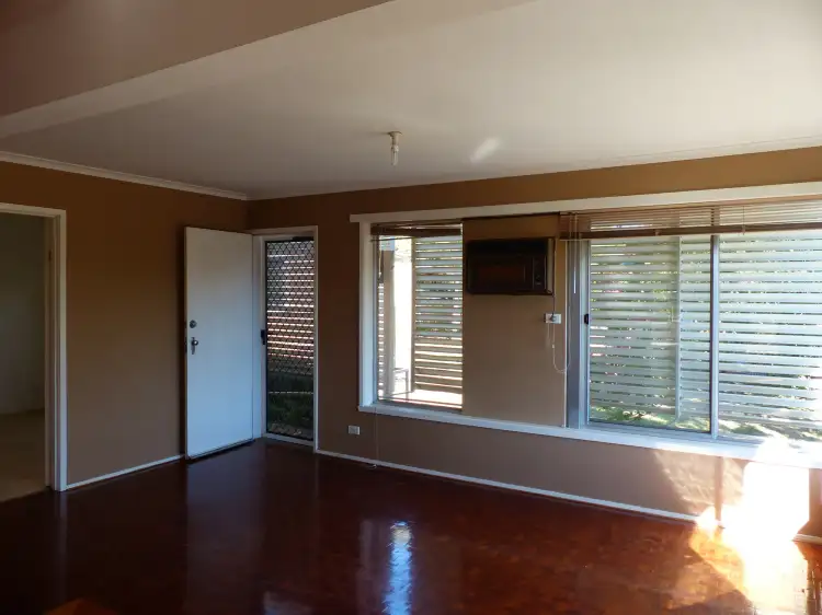 Fifth view of Homely house listing, 597 Whinray Crescent, East Albury NSW 2640