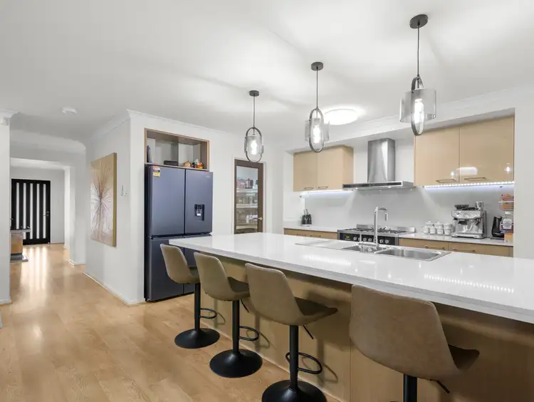 44 River Run Circuit, Ormeau Hills QLD 4208