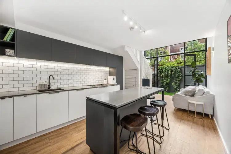 2/13 Melbourne Court, North Adelaide SA 5006