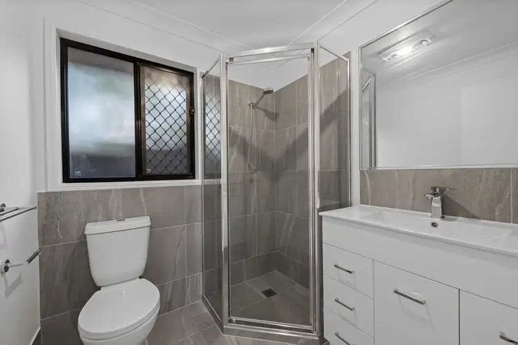 Fifth view of Homely house listing, 3/169 Hudson Rd, Wooloowin QLD 4030