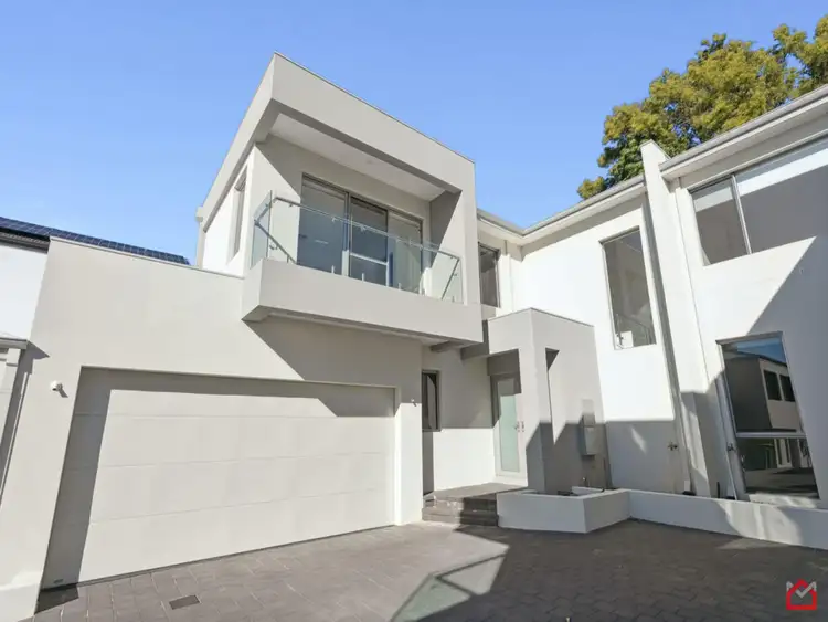 8C Leverburgh Street, Ardross WA 6153