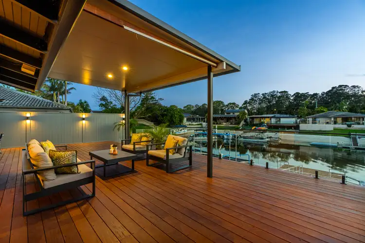 6 Huon Street, Broadbeach Waters QLD 4218