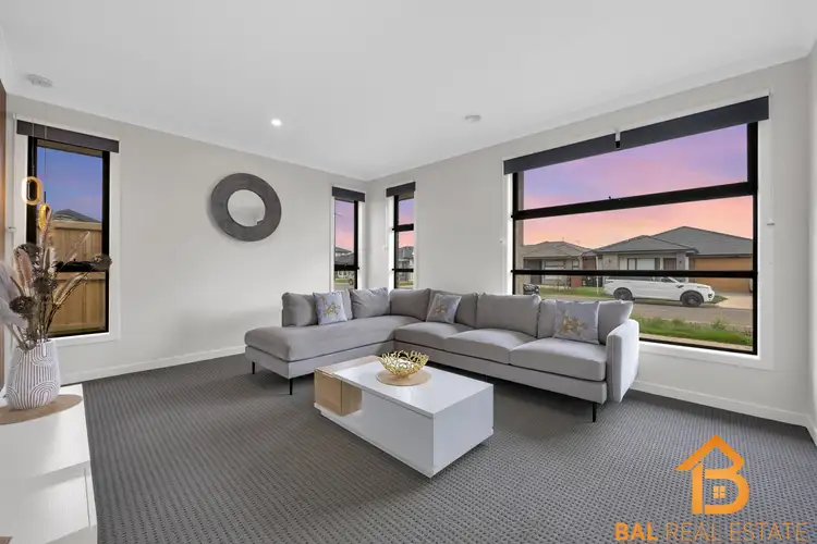 Third view of Homely house listing, 72 Courtenay Promenade, Fraser Rise VIC 3336