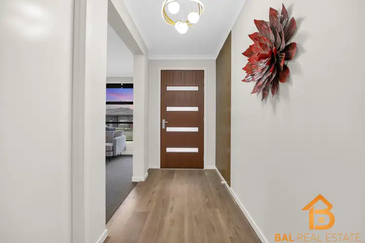 Fifth view of Homely house listing, 72 Courtenay Promenade, Fraser Rise VIC 3336