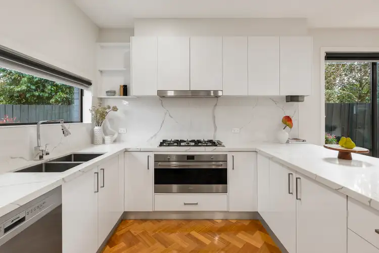 Sixth view of Homely townhouse listing, 5/39 Simpsons Road, Box Hill VIC 3128