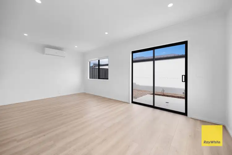 Fifth view of Homely house listing, 39 Andre Walk, Truganina VIC 3029