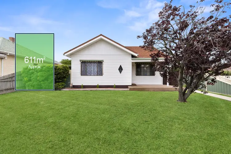 36 Cornwall Road, Sunshine VIC 3020