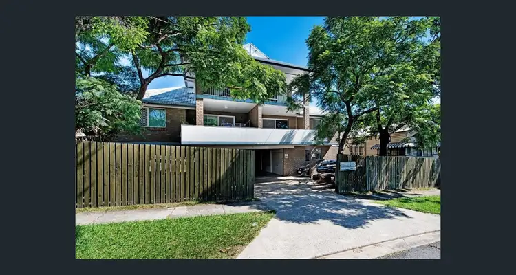 11 Shakespeare Street