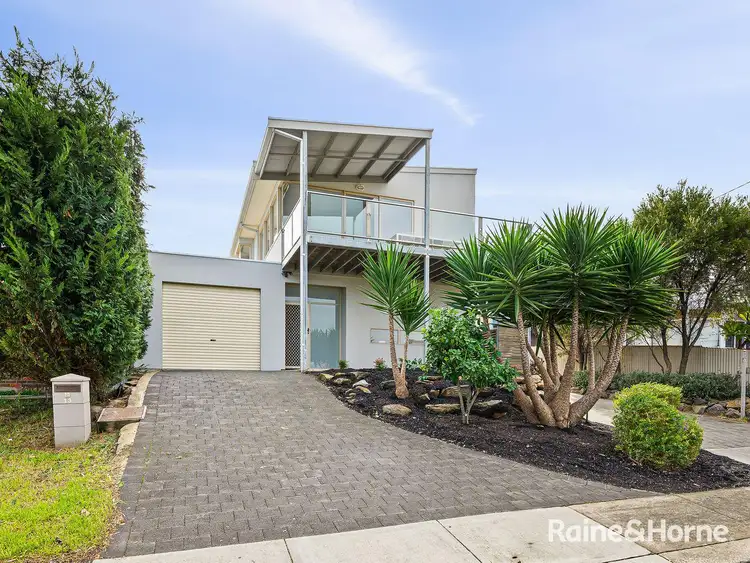 13 Maturin Avenue, Christies Beach SA 5165