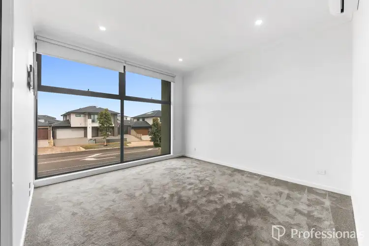 Fourth view of Homely house listing, 113 Saric Street, Fraser Rise VIC 3336