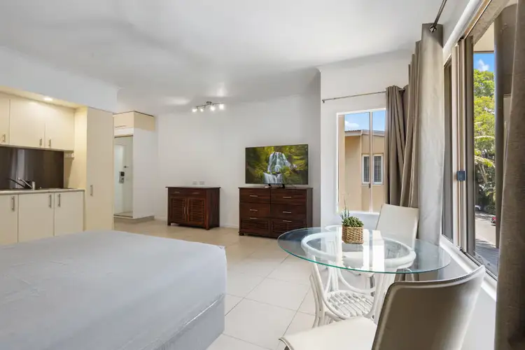 316 Port Douglas Road