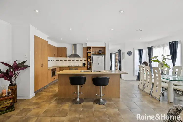 Fifth view of Homely house listing, 14 Tuscany Court, Roxburgh Park VIC 3064