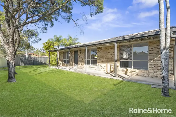 25 Anita Street, Redland Bay QLD 4165