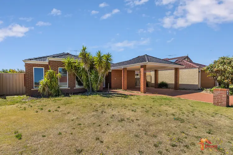 12 Carpentaria Drive