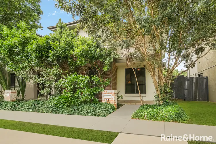 12 Mariner Street, Glenfield NSW 2167