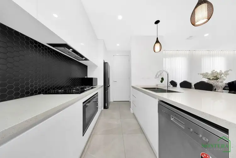 Fourth view of Homely house listing, 31 Riverglen Drive, Craigieburn VIC 3064