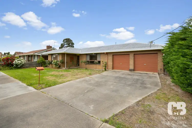 Second view of Homely house listing, 37 Duke Street, Rosedale VIC 3847