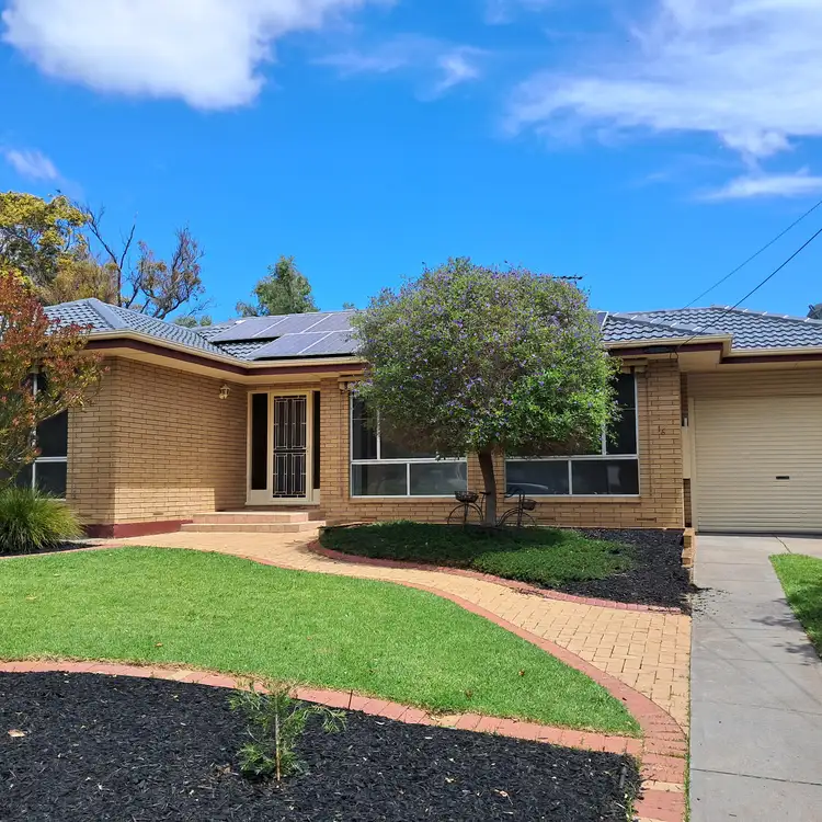 16 Amberly Drive, Happy Valley SA 5159
