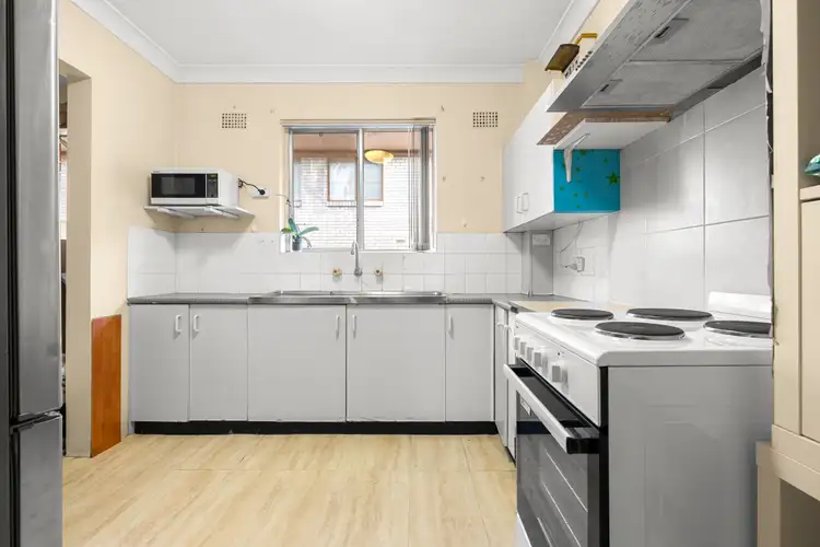 Third view of Homely apartment listing, 7/24 York Street, Fairfield NSW 2165