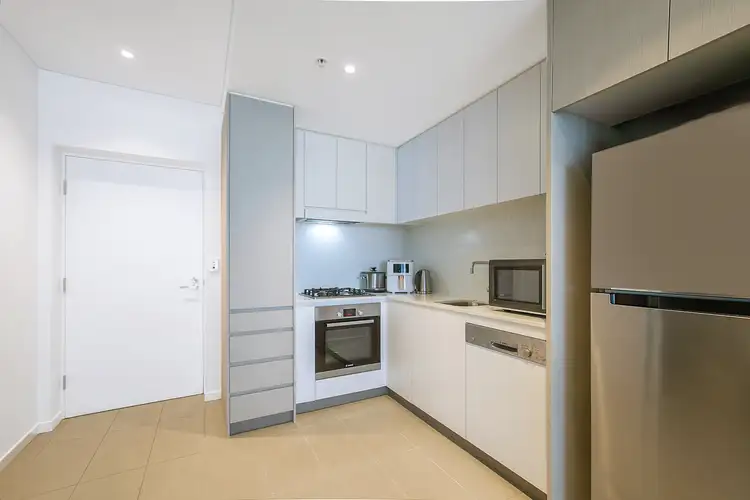Third view of Homely apartment listing, 10916/320 Macarthur Avenue, Hamilton QLD 4007