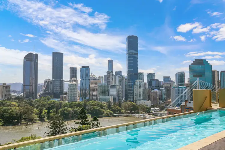 1103/25 Shafston Avenue, Kangaroo Point QLD 4169