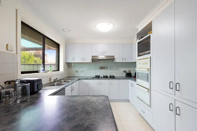 Third view of Homely house listing, 5 Seville Court, Kings Park VIC 3021