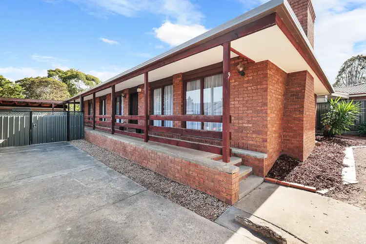 Second view of Homely house listing, 9 Gowrie Court, Sunbury VIC 3429