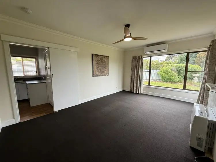Fourth view of Homely house listing, 102 Kenny Street, Hamilton VIC 3300