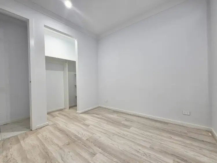 Fifth view of Homely house listing, 10 Makybe Street, Bonnie Brook VIC 3335