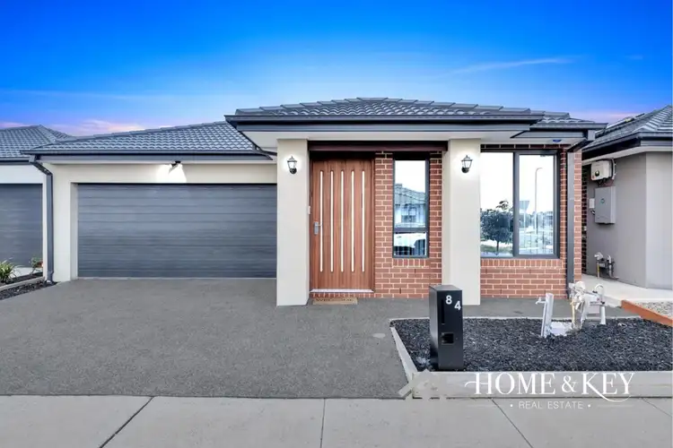 84 Hawkesbury Drive, Donnybrook VIC 3064