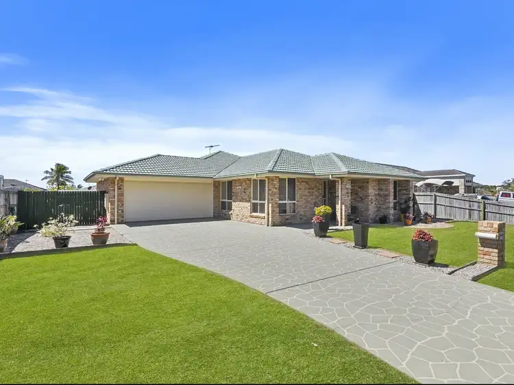 114 Carpenter Way, Sandstone Point QLD 4511