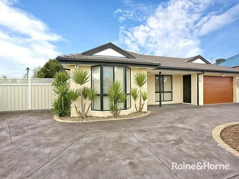 Main view of Homely house listing, 1 Parkwood Close, Craigieburn VIC 3064