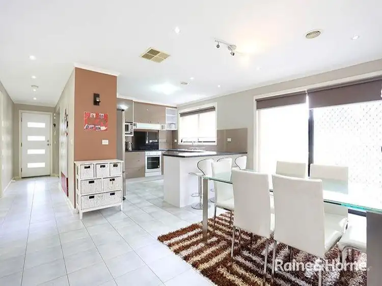 Fifth view of Homely house listing, 1 Parkwood Close, Craigieburn VIC 3064