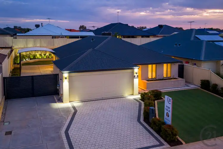 Second view of Homely house listing, 21 Woorabinda Rise, Lakelands WA 6180