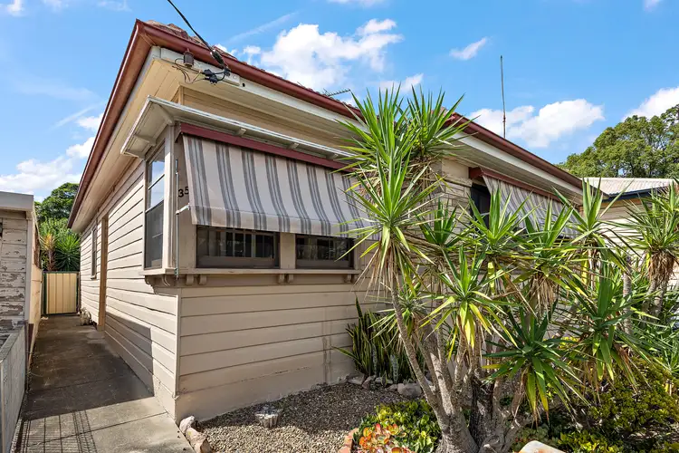 35 Hanbury Street, Mayfield NSW 2304