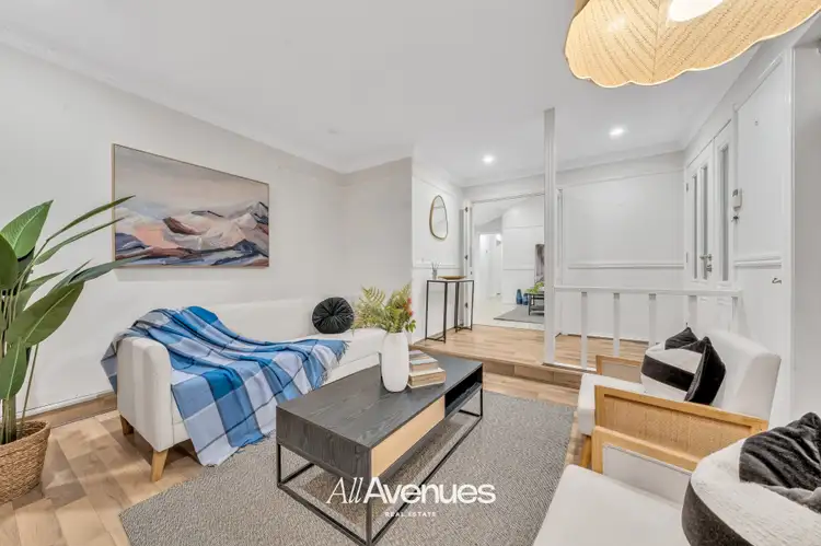 Sixth view of Homely house listing, 2 Elda Court, Cranbourne North VIC 3977